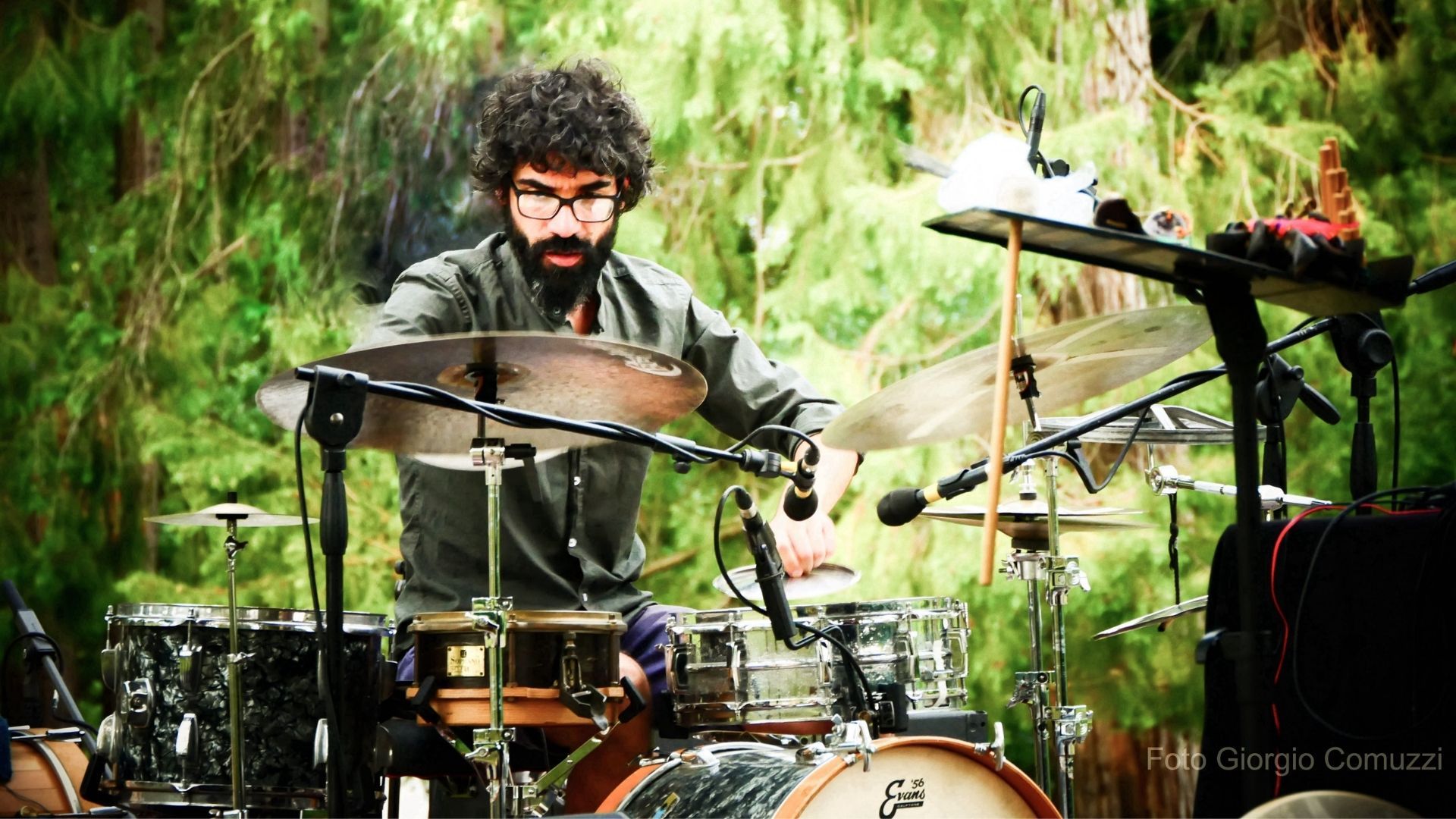 LA MUSICA CHE GIRA IN TONDO - Andrea Ruggeri Solo